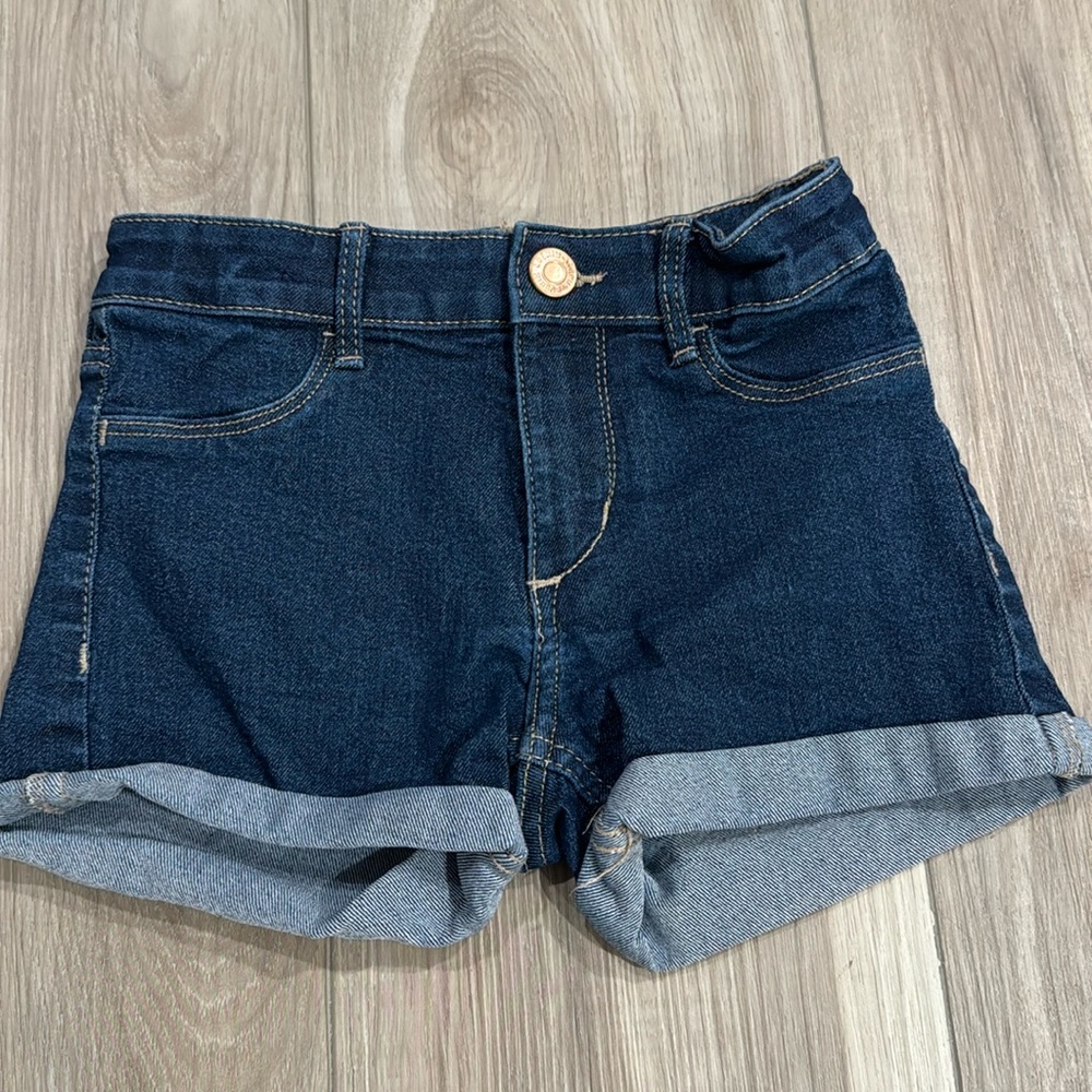 Girls shorts